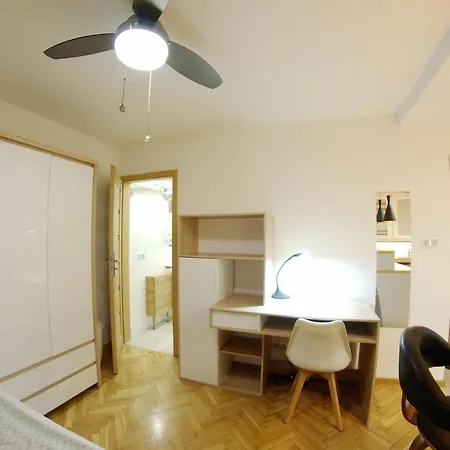 Ferienwohnung Apatramenty Promienista Posen Exterior foto